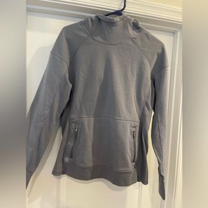 Crew neck Athleta sweatshirt